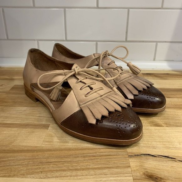 Jeffrey Campbell Shoes - JEFFREY CAMPBELL KELLEY Brown Tan Womens SZ 6.5 Lace Up Cutout Oxford Flat Shoes